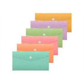 Porta-documentos Bismark - Medidas: 240x125mm - Fecho de pressão - Fabricado em polipropileno - Cores pastel sortidas