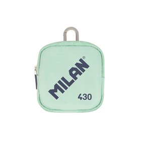 Porta-moedas pequeno Milan Collection 430 - Tamanho: 10,3 x 10 x 2,5 cm - Fecho com zíper - Mosquetão de alumínio - Cor verde