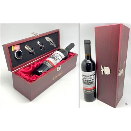 Cx. de Madeira c/Garrafa + Acessorios de Vinho SL Benfica